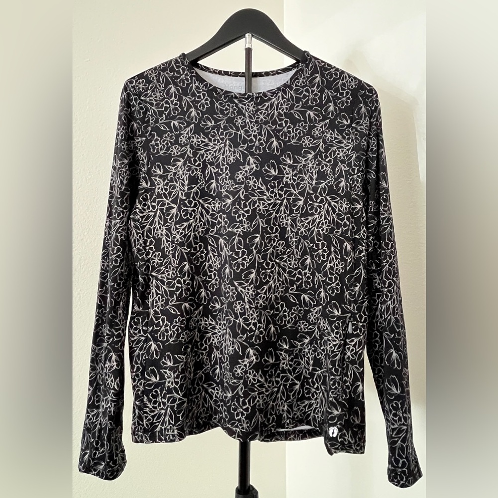Hang Ten Floral Long Sleeve Rash Guard | UPF 50+ | Zip Pocket | Medium